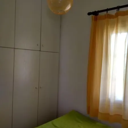 Small And Cosy Summer House In Chora Holiday home *